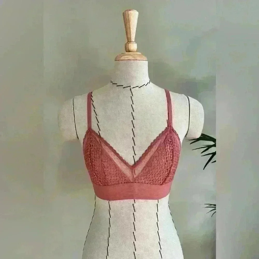DKNY Stretchy Lace Bralette in Dusty Rose - Size M